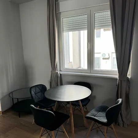 Benny U Srcu Vracara Apartment Belgrade